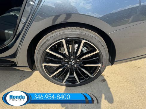 New 2026 Honda Accord Hybrid Touring image 18