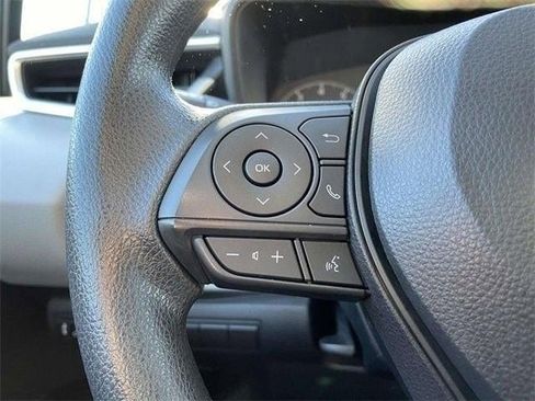 Used 2023 Toyota Corolla LE image 85