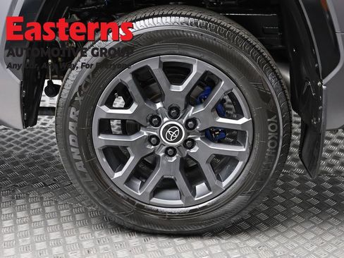 Used 2024 Toyota Tundra Platinum image 8