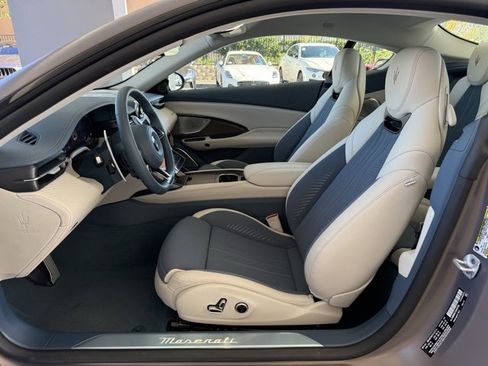 New 2025 Maserati GranTurismo Folgore image 9