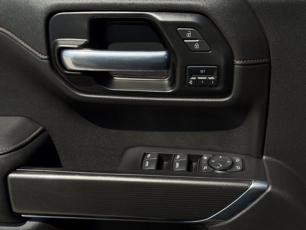 Used 2021 GMC Sierra 1500 AT4 w/ AT4 Premium Package AWD/4WD image 26
