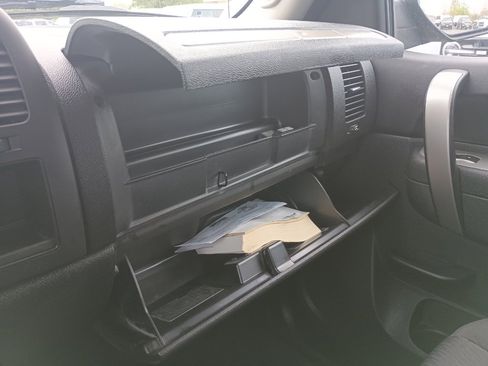 Used 2012 Chevrolet Silverado 1500 LT image 22