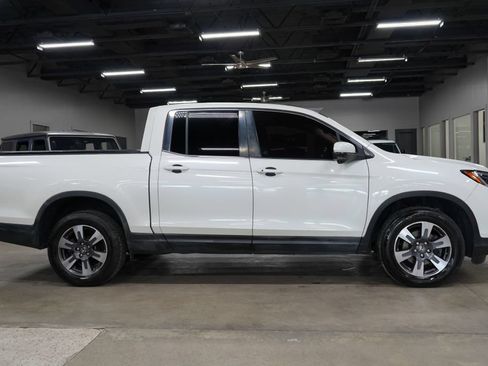 Used 2017 Honda Ridgeline RTL-T image 6