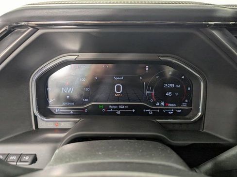 Used 2025 GMC Sierra 2500 AT4X image 13