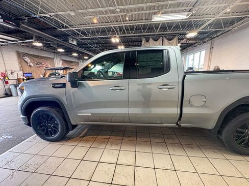 New 2026 GMC Sierra 1500 Elevation image 9