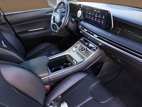 Used 2023 Hyundai Palisade Calligraphy image 31