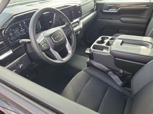 Certified 2023 GMC Sierra 1500 Elevation image 3