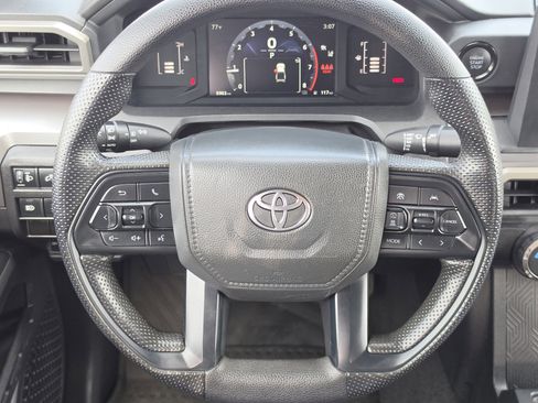 Used 2025 Toyota Tacoma SR5 image 13