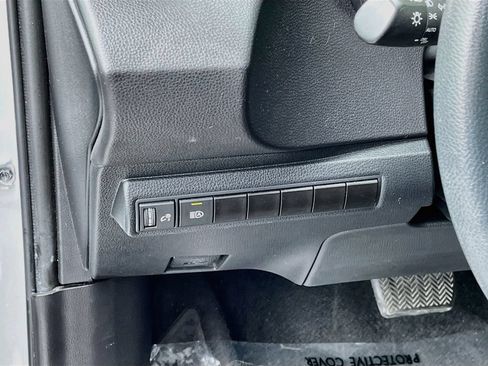 Used 2024 Toyota Corolla LE FWD image 10