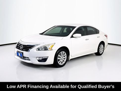 Used 2015 Nissan Altima 2.5 S w/ Power Driver Seat Package FWD image 3