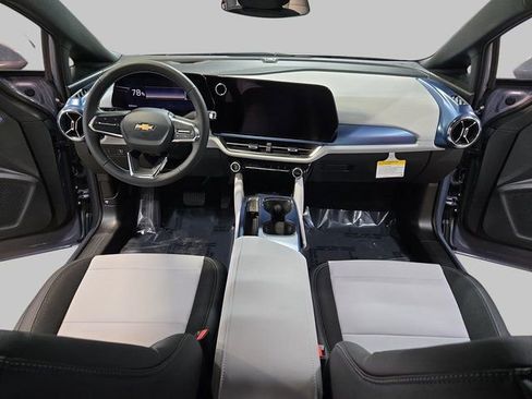 New 2026 Chevrolet Equinox EV LT w/ LPO, All-Weather Mat Package FWD image 9