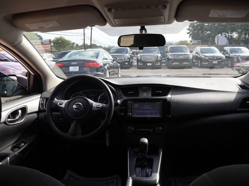 Used 2019 Nissan Sentra S FWD image 36
