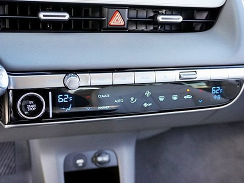 Certified 2024 Hyundai Ioniq 5 Limited RWD image 29