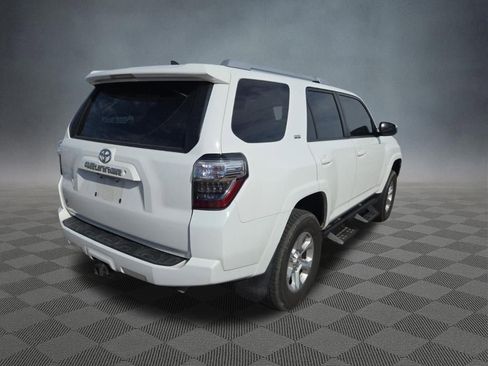 Used 2019 Toyota 4Runner SR5 image 5