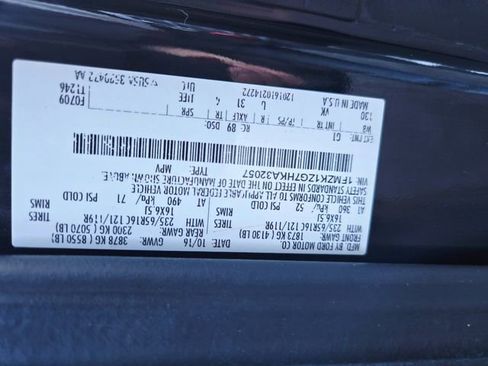 Used 2017 Ford Transit 150 XL image 30