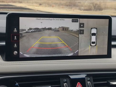 Used 2023 Genesis G70 3.3T w/ Sport Prestige Package image 19