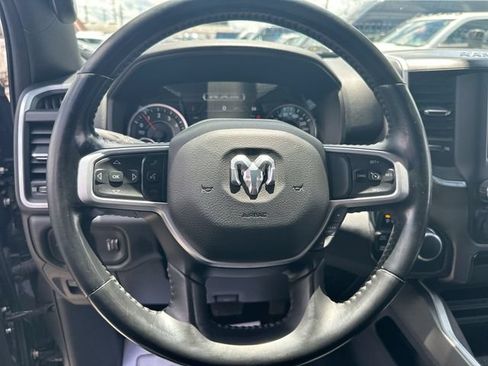 Used 2021 RAM 1500 Big Horn AWD/4WD image 16