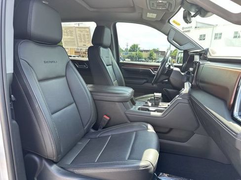 Used 2023 GMC Sierra 1500 Denali w/ Denali Reserve Package AWD/4WD image 27