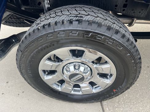 Used 2026 Ford F250 Lariat w/ Lariat Premium Package image 5