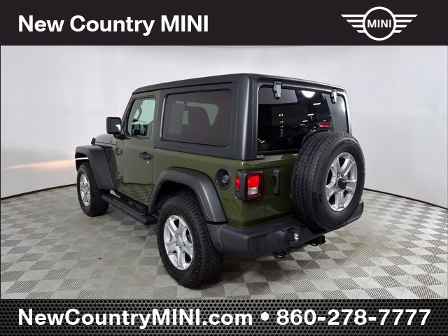 Used 2022 Jeep Wrangler Sport AWD/4WD image 5