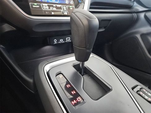 Used 2024 Subaru Crosstrek 2.0i Premium image 19