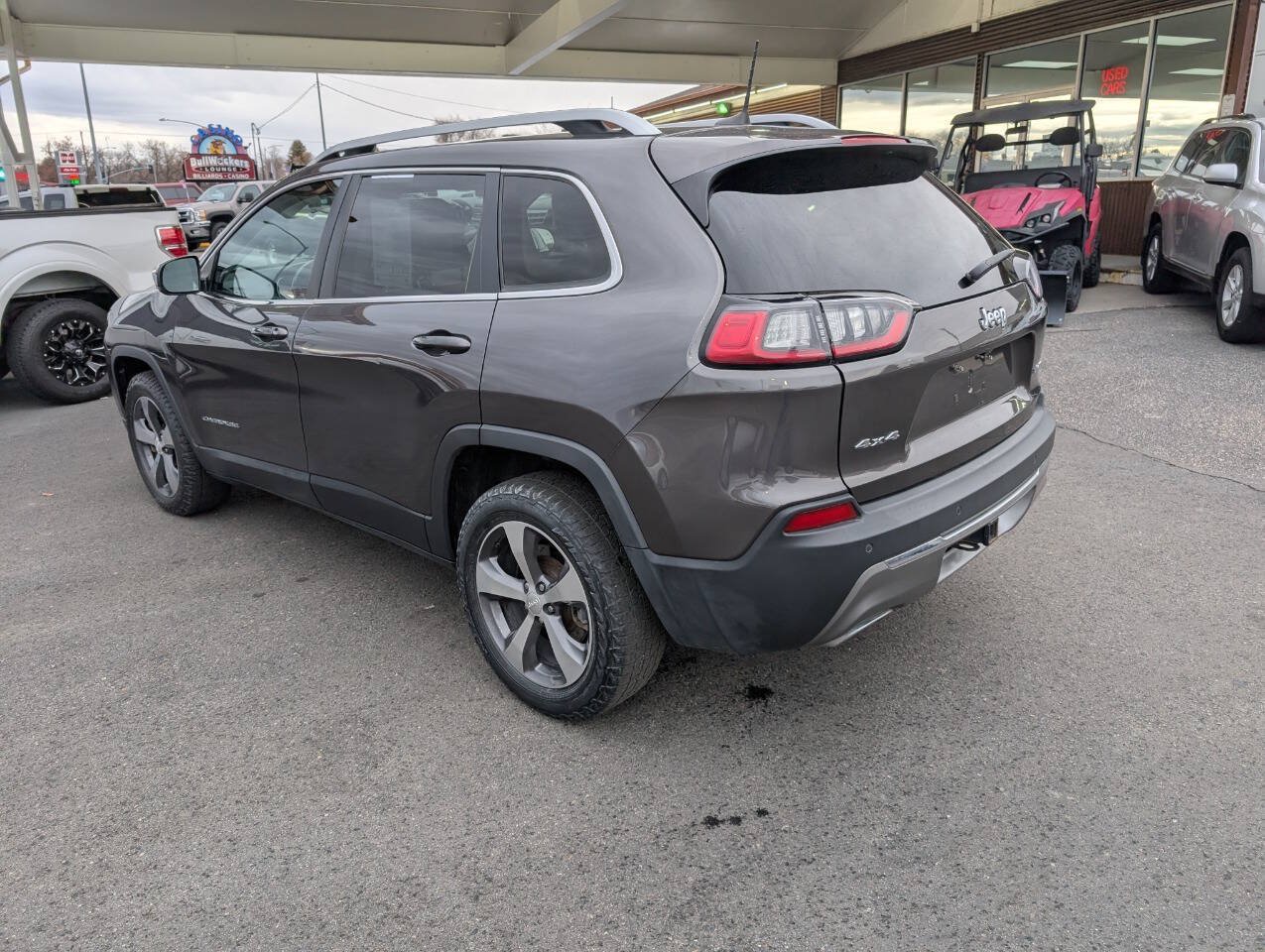 Used 2019 Jeep Cherokee Limited w/ Trailer Tow Group AWD/4WD image 5