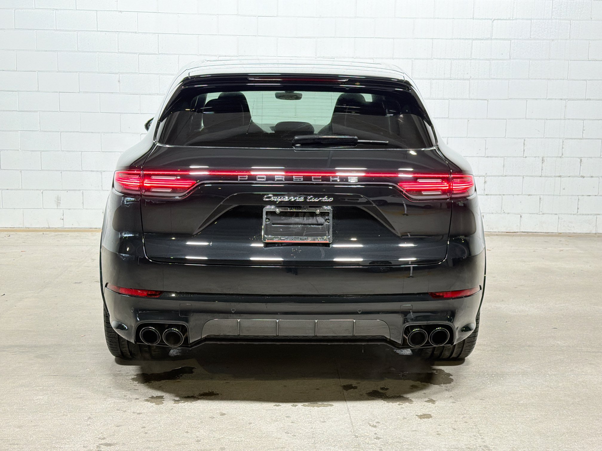 Certified 2023 Porsche Cayenne Turbo AWD/4WD image 8