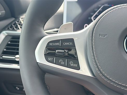 New 2026 BMW X6 xDrive40i w/ Climate Comfort Package image 20