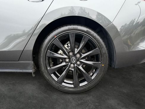 Used 2024 MAZDA MAZDA3 s FWD image 4
