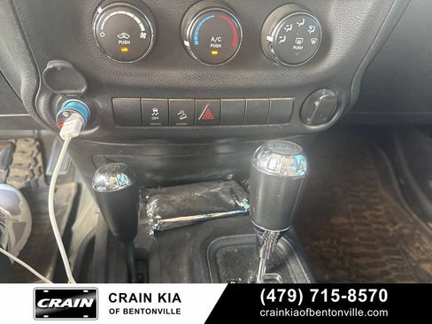 Used 2017 Jeep Wrangler Unlimited Sport w/ Connectivity Group AWD/4WD image 24