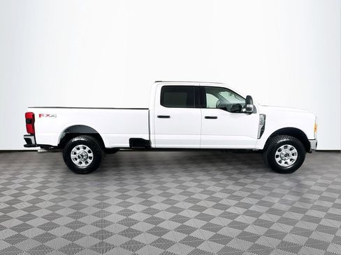 Used 2023 Ford F350 XLT w/ 360-Degree Camera Package image 8