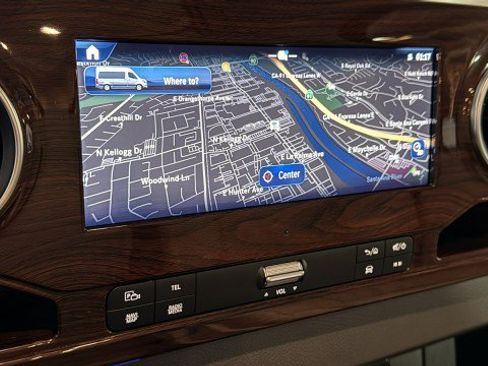Used 2025 Mercedes-Benz Sprinter 2500 image 28