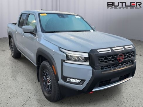 Used 2025 Nissan Frontier Pro-X w/ Pro Premium Package RWD image 3