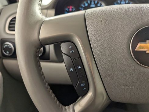 Used 2011 Chevrolet Avalanche LT w/ Luxury Package image 23