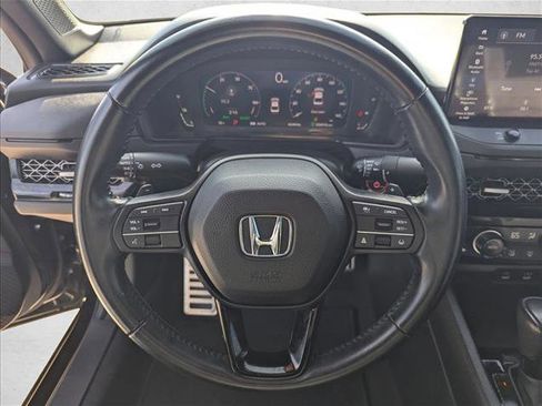 Used 2023 Honda Accord Sport image 11