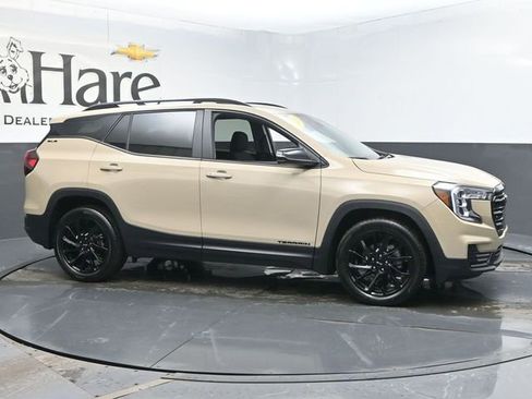 Used 2023 GMC Terrain SLE w/ Driver Convenience Package image 49