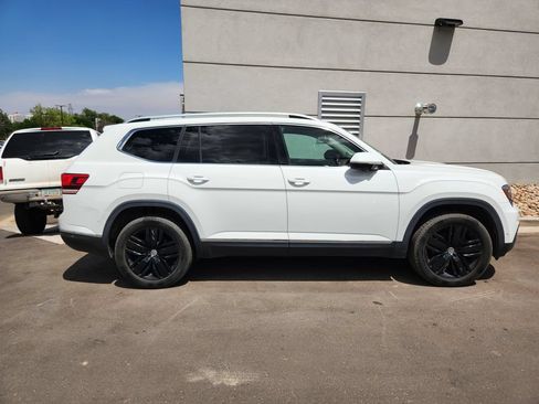 Used 2018 Volkswagen Atlas SEL Premium AWD/4WD image 15