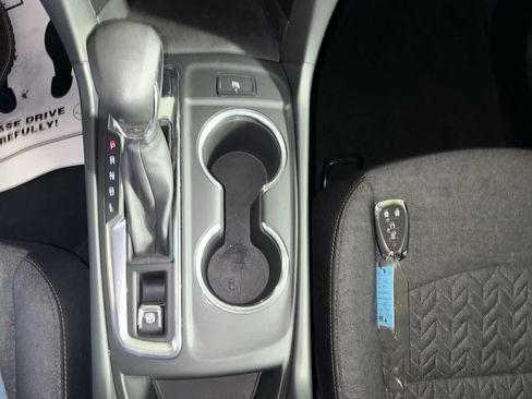 Used 2022 Chevrolet Equinox LT image 21