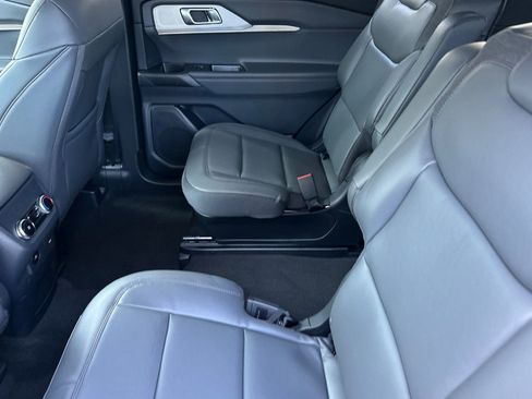 New 2026 Ford Explorer Active w/ Active Comfort Package RWD image 11