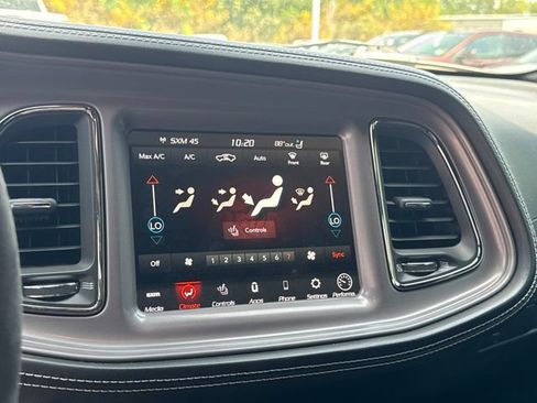 Used 2023 Dodge Challenger SRT Hellcat RWD image 21