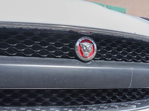 Used 2017 Jaguar F-TYPE Convertible image 59