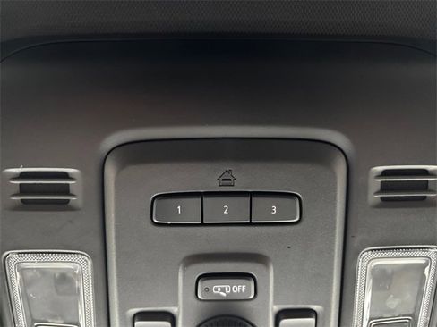 Used 2021 GMC Yukon AT4 w/ AT4 Premium Plus Package image 30