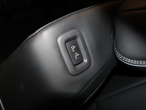 Used 2025 INFINITI QX80 Luxe image 35