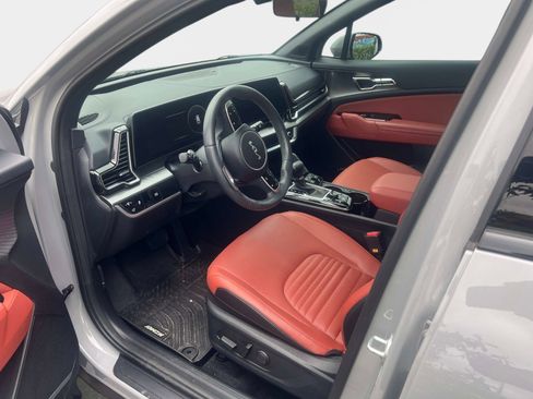 Certified 2024 Kia Sportage SX image 6