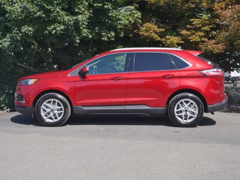 Used 2024 Ford Edge SEL w/ Convenience Package AWD/4WD image 16