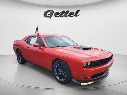 Used 2023 Dodge Challenger R/T Scat Pack w/ Shaker Package RWD image 3
