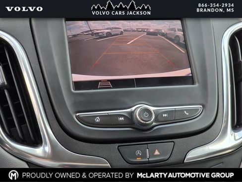 Used 2022 Chevrolet Equinox LS w/ LPO, Floor Liner Package FWD image 11