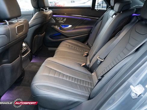 Used 2018 Mercedes-Benz S 560 4MATIC Sedan image 24