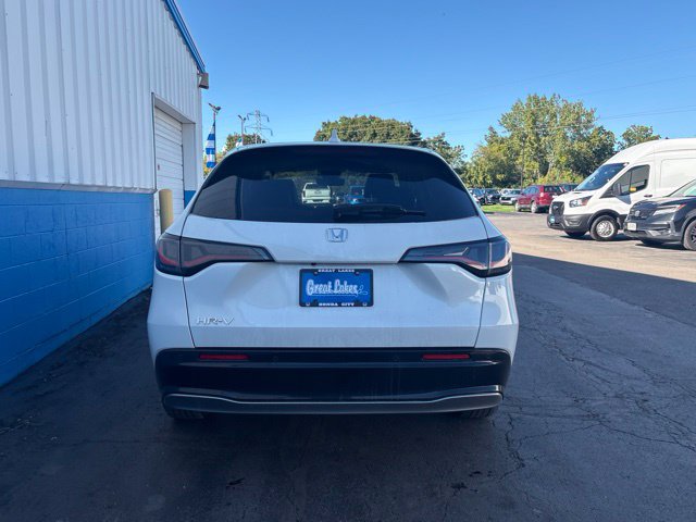 Used 2023 Honda HR-V EX-L image 6
