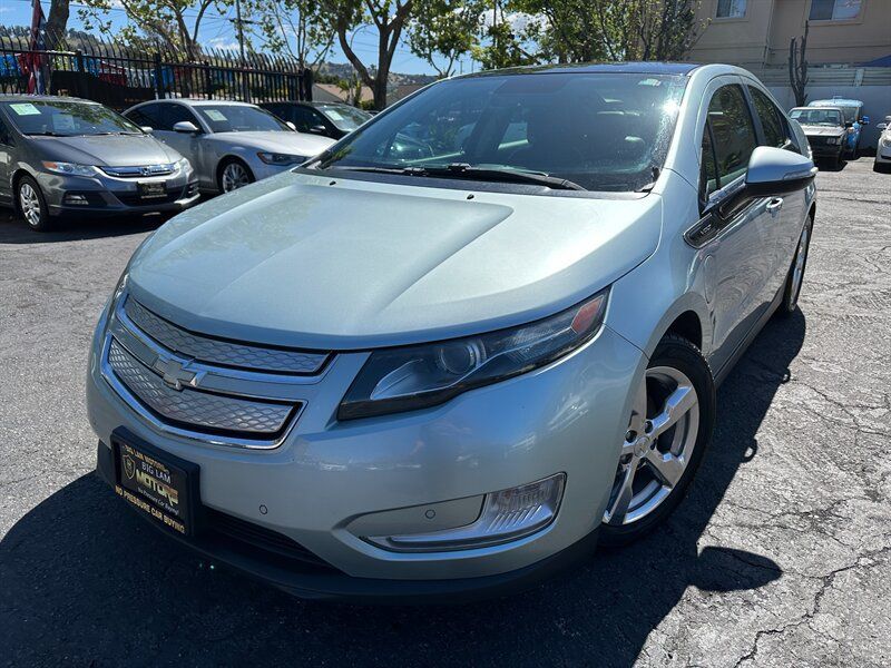 Used 2012 Chevrolet Volt Premium w/ Premium Trim Package FWD image 1